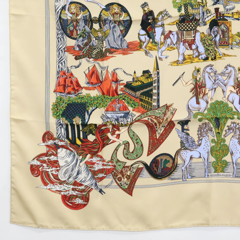 HERMES Cream Silk Scarf - Picture 4 of 8